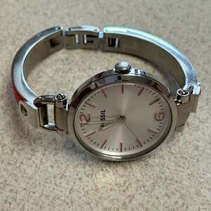 Fossil ES3258 Women's Stainless Steel Red Leather Band Watch